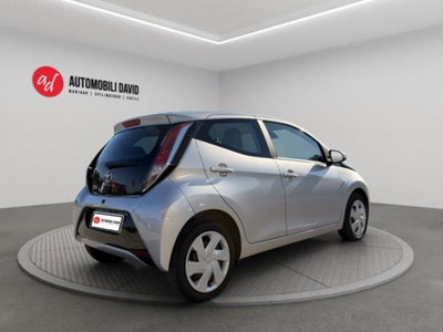 Toyota Aygo 1.0 VVT-i 69 CV 5 porte x-cite TSS (4)