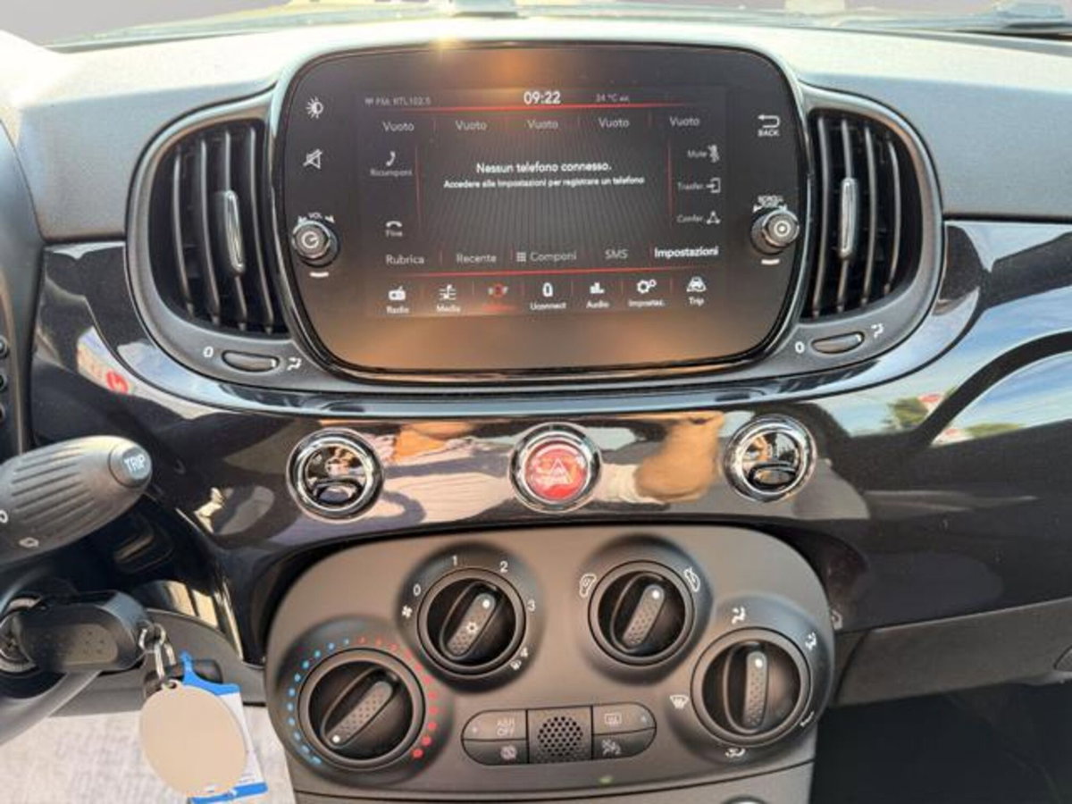 Fiat 500 1.0 Hybrid Connect (9)
