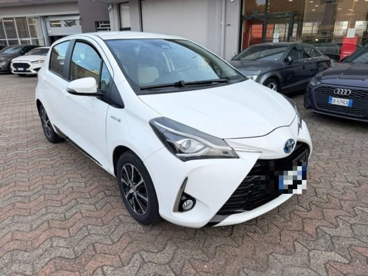 Toyota Yaris Cross 1.5 Hybrid 5p. E-CVT Active (3)
