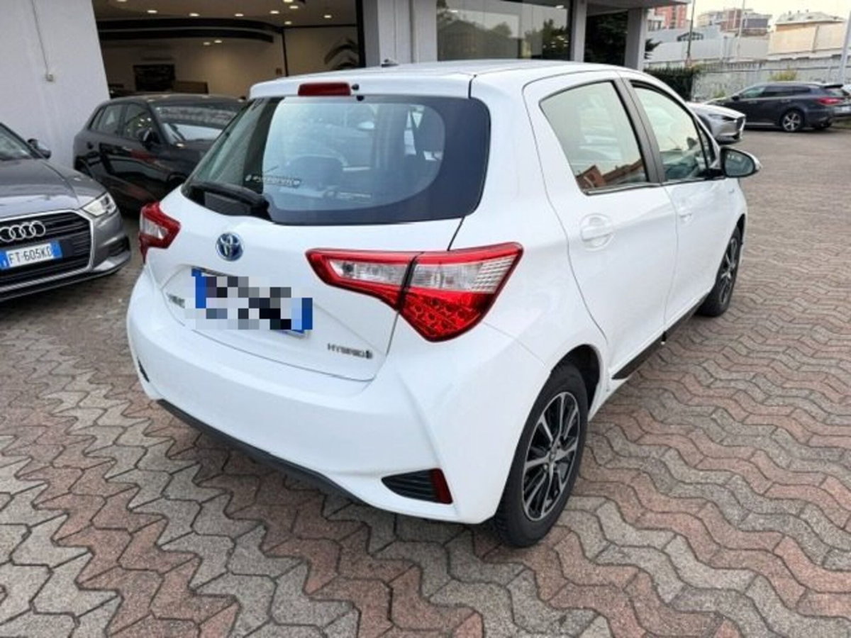 Toyota Yaris Cross 1.5 Hybrid 5p. E-CVT Active (4)
