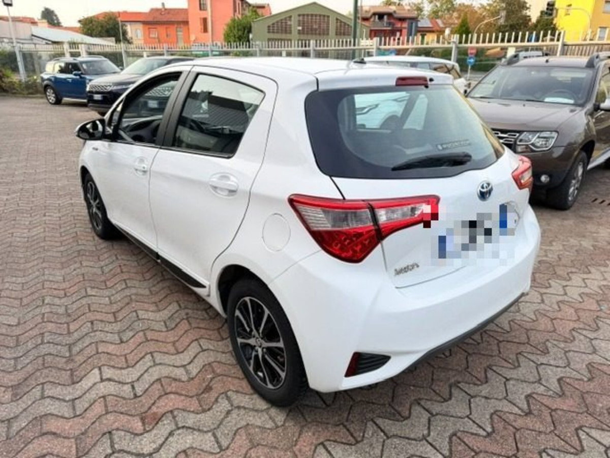 Toyota Yaris Cross 1.5 Hybrid 5p. E-CVT Active (6)