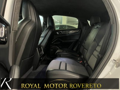 Porsche Cayenne 3.0 V6 E-Hybrid (11)