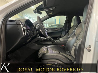 Porsche Cayenne 3.0 V6 E-Hybrid (9)