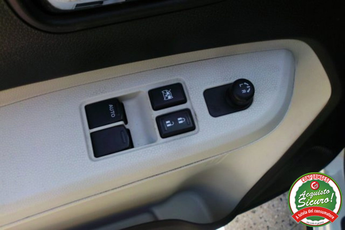 Suzuki Ignis 1.2 Dualjet Cool (15)