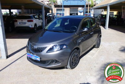 Lancia Ypsilon 1.0 FireFly 5 porte S&S Hybrid Gold Plus (3)