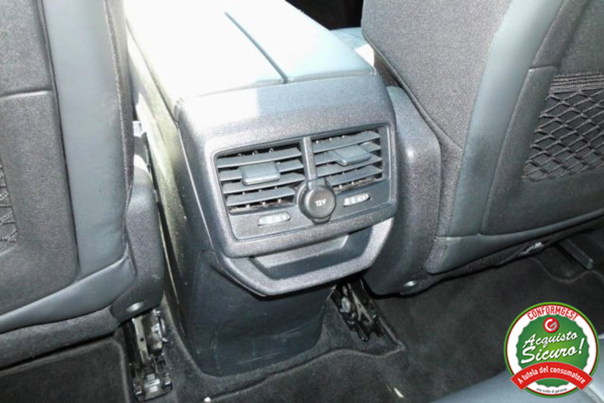 Peugeot 3008 BlueHDi 120 S&S Allure (13)