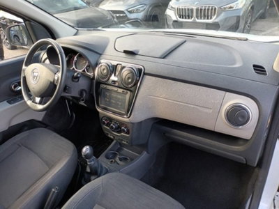 Dacia Lodgy 1.5 dCi 8V 110CV 5 posti Prestige (8)