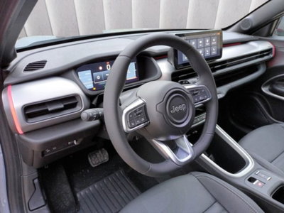 Jeep Avenger 1.2 turbo Summit fwd 100cv (15)