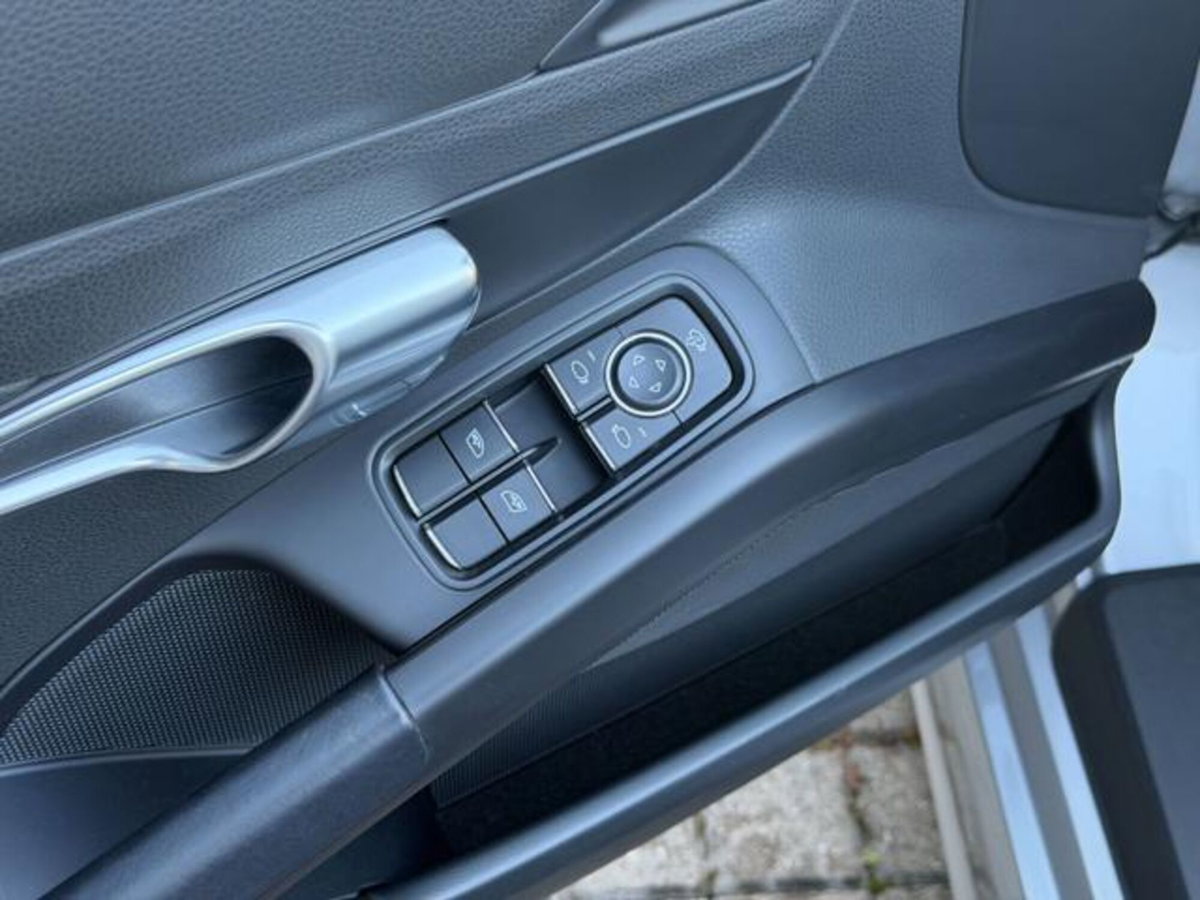 Porsche 718 Boxster  Boxster 2.0 T (17)