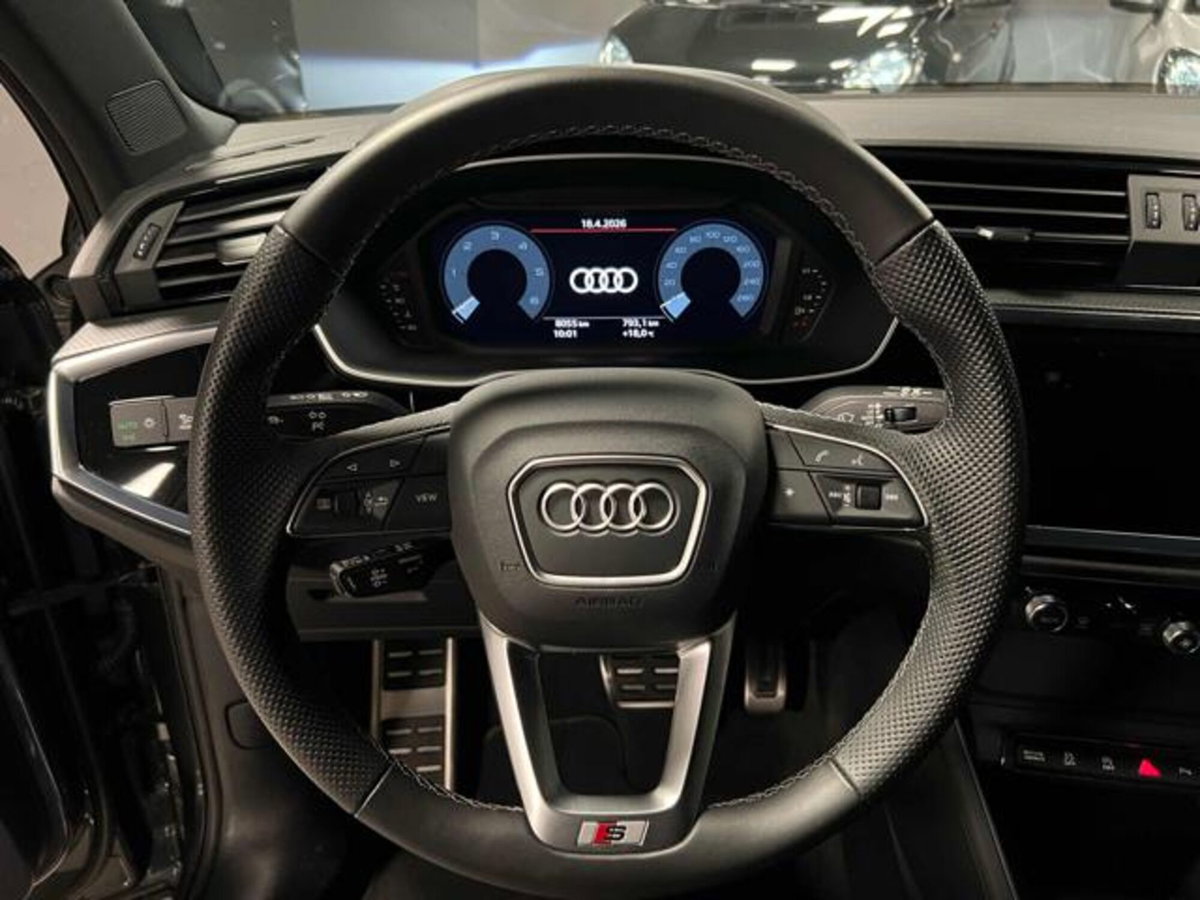 Audi Q3 Sportback 35 TDI quattro S tronic S line edition (7)