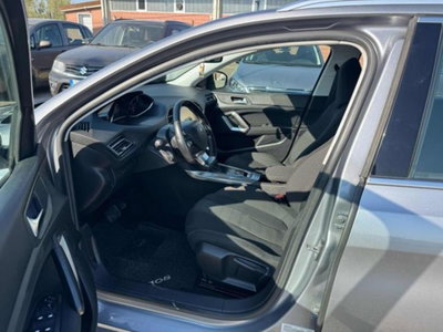 Peugeot 308 SW BlueHDi 150 S&S EAT6 Business (10)