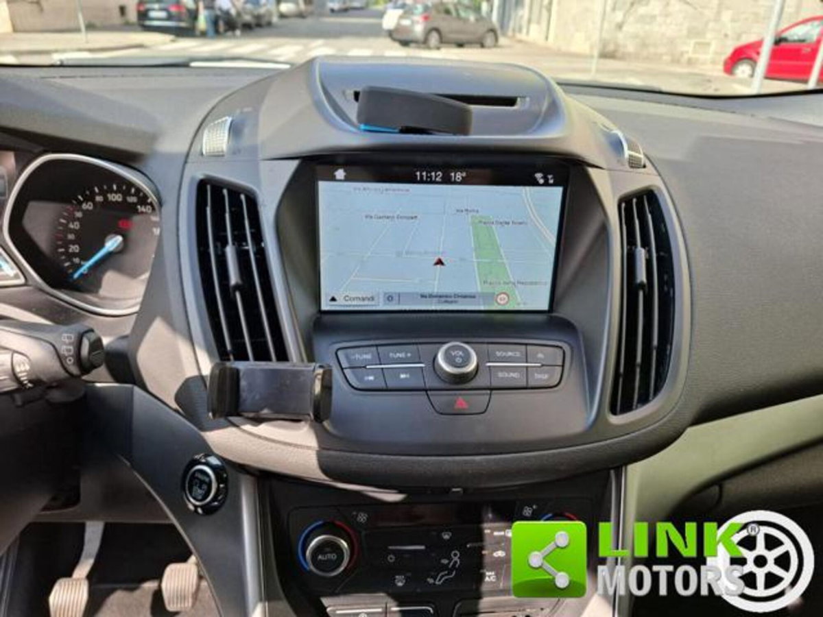 Ford Kuga 1.5 EcoBoost 120 CV S&S 2WD Business (19)