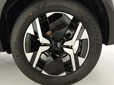 Peugeot 2008 1.2 turbo Allure 100cv (9)