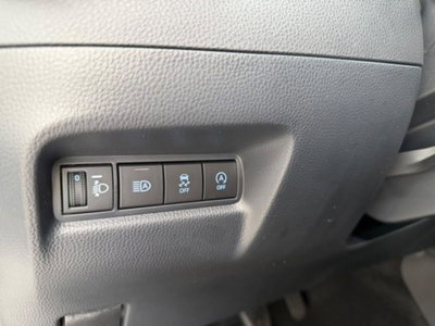 Toyota Aygo X 1.0 Active 72cv (16)
