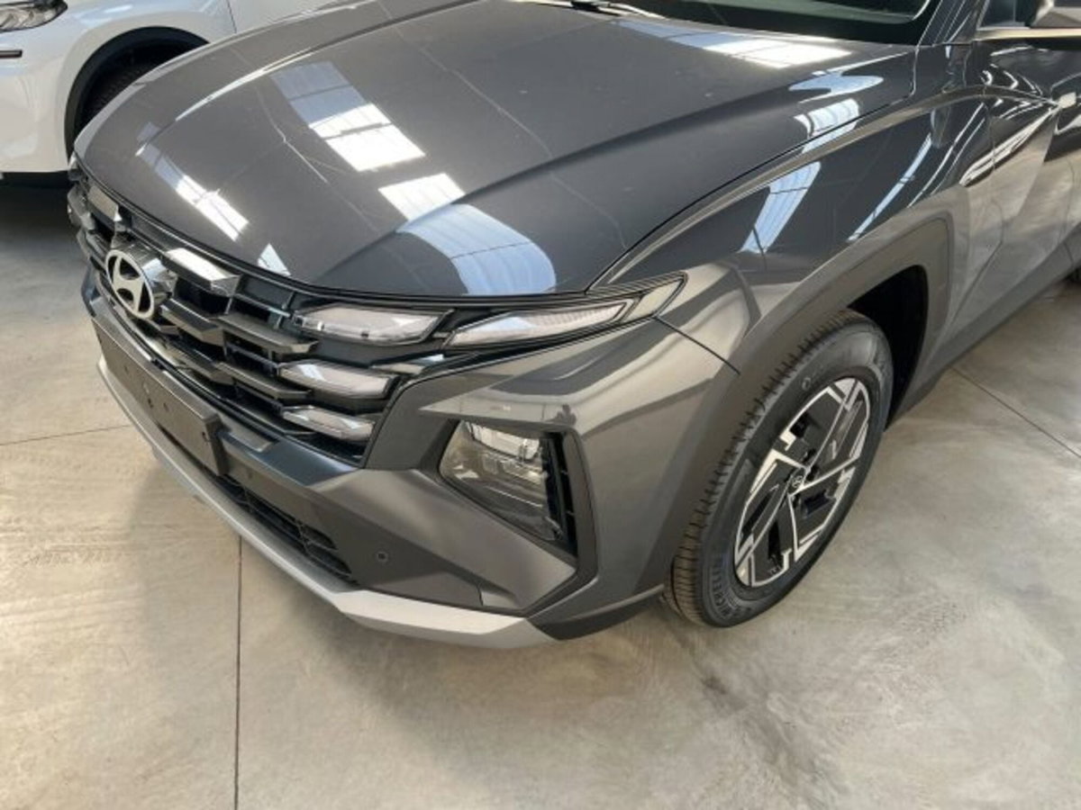 Hyundai Tucson 1.6 crdi 48V Business 2wd dct (3)