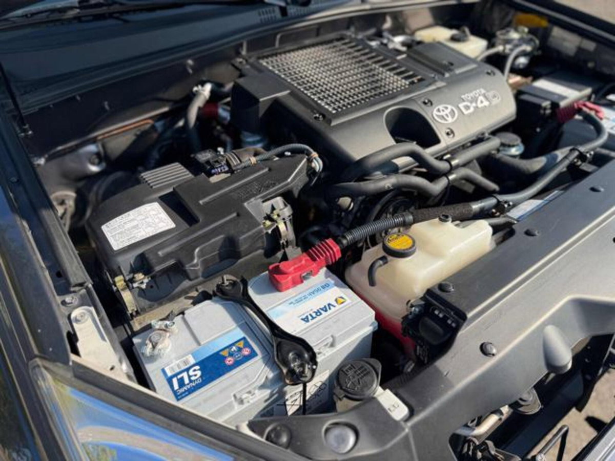 Toyota Land Cruiser D-4D 16V cat 3 porte Sol (4)