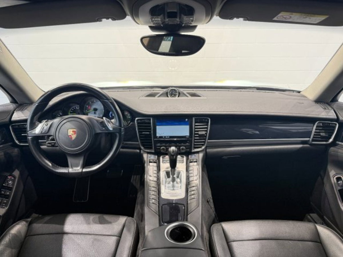 Porsche Panamera 3.0 S E-Hybrid (10)