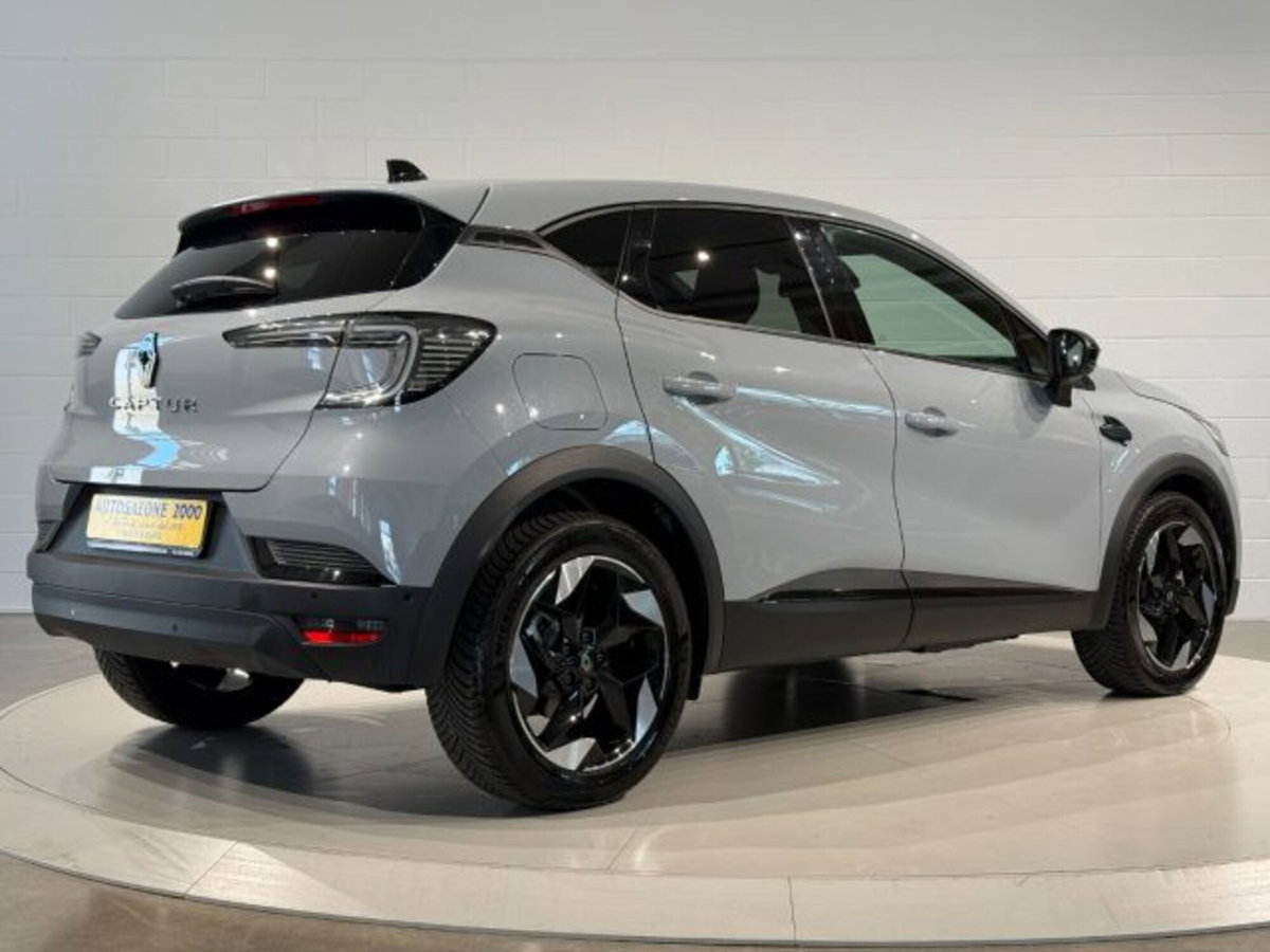 Renault Captur 1.3 mild hybrid Techno 160cv edc (5)