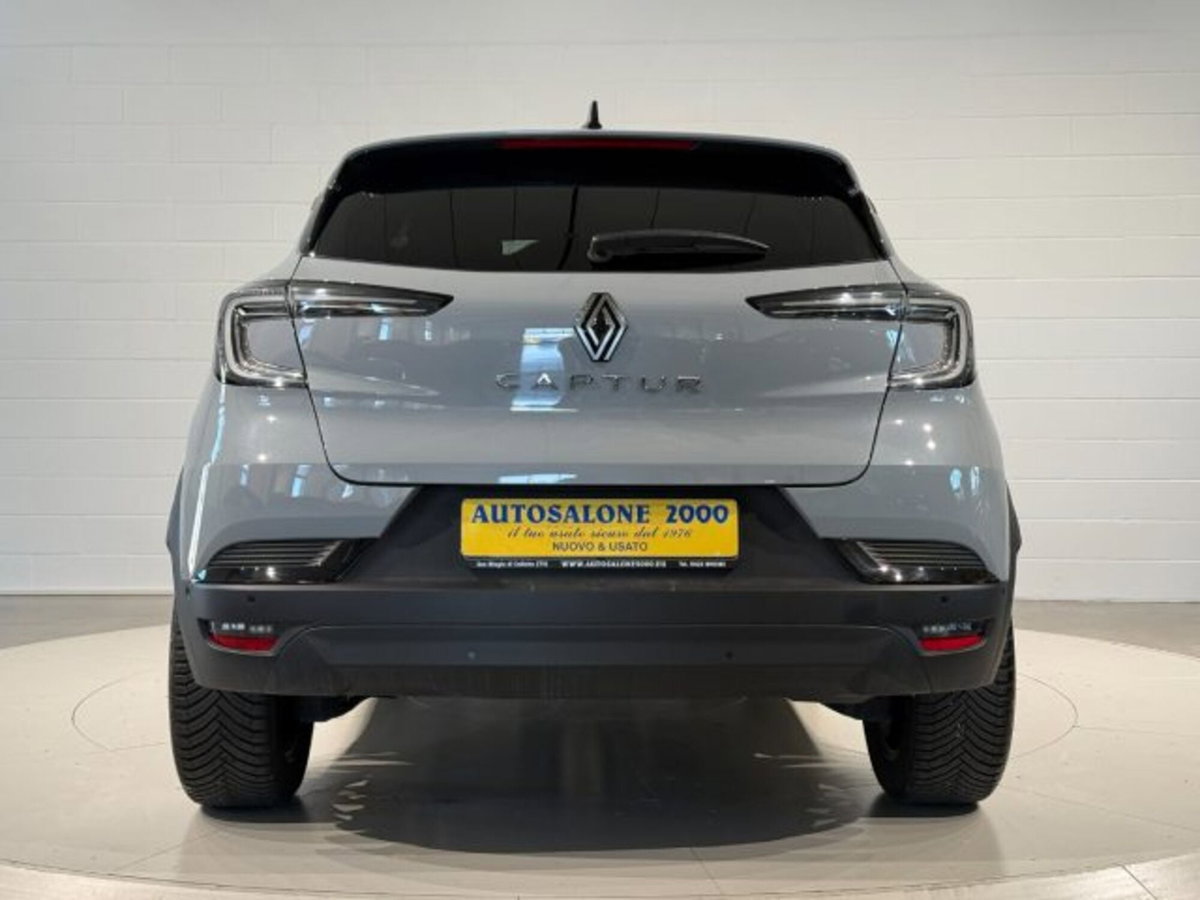 Renault Captur 1.3 mild hybrid Techno 160cv edc (4)