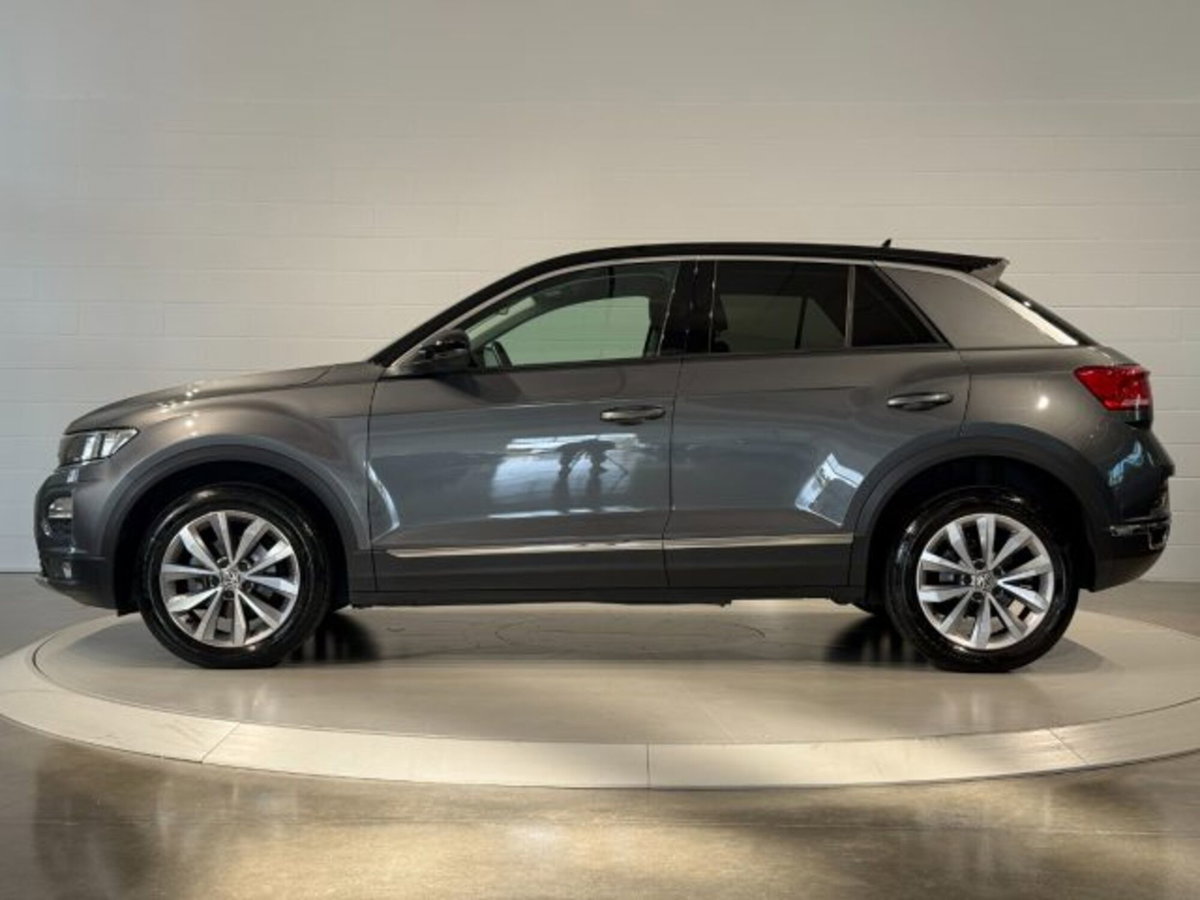Volkswagen T-Roc 1.0 tsi Style 115cv (2)