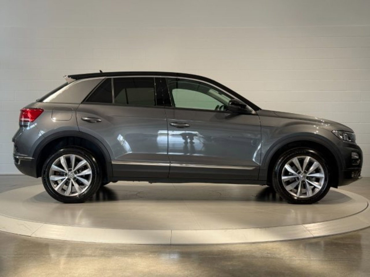 Volkswagen T-Roc 1.0 tsi Style 115cv (6)
