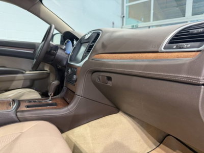 Lancia Thema 3.0 V6 Multijet II 239 CV Executive (13)