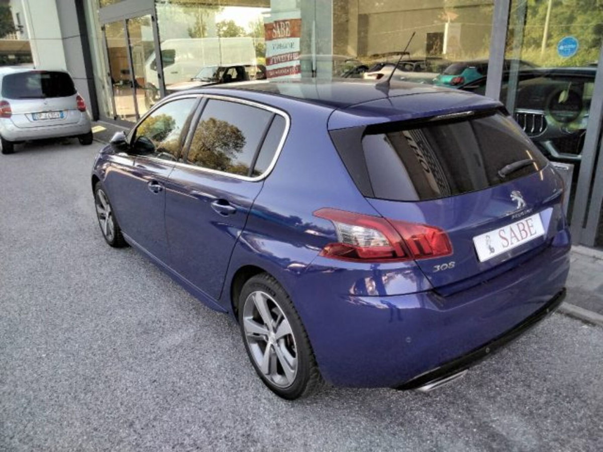Peugeot 308 PureTech Turbo 130 S&S GT Line (12)