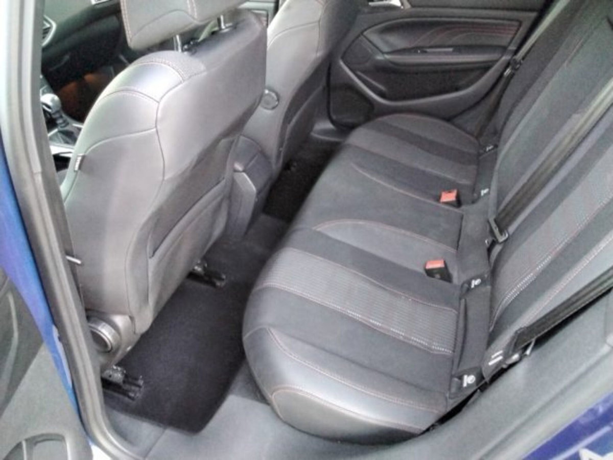 Peugeot 308 PureTech Turbo 130 S&S GT Line (14)