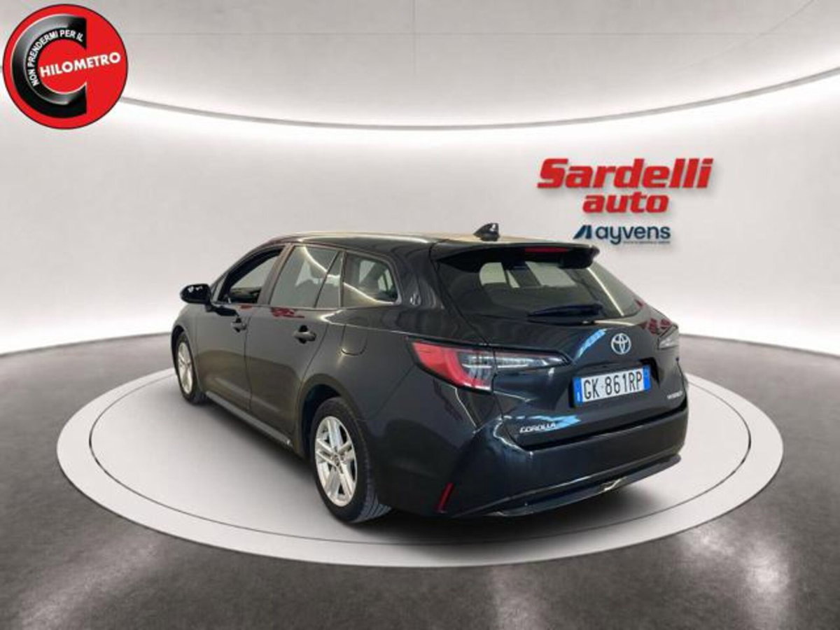 Toyota Corolla Touring Sports 1.8 Hybrid Active (3)