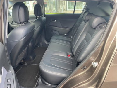 Kia Sportage 1.7 CRDI VGT 2WD Active (10)