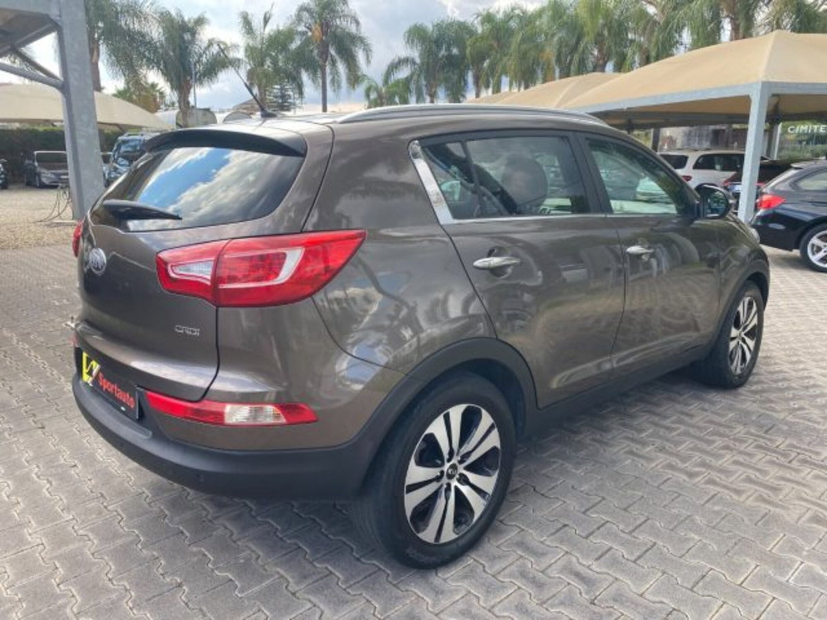 Kia Sportage 1.7 CRDI VGT 2WD Active (3)