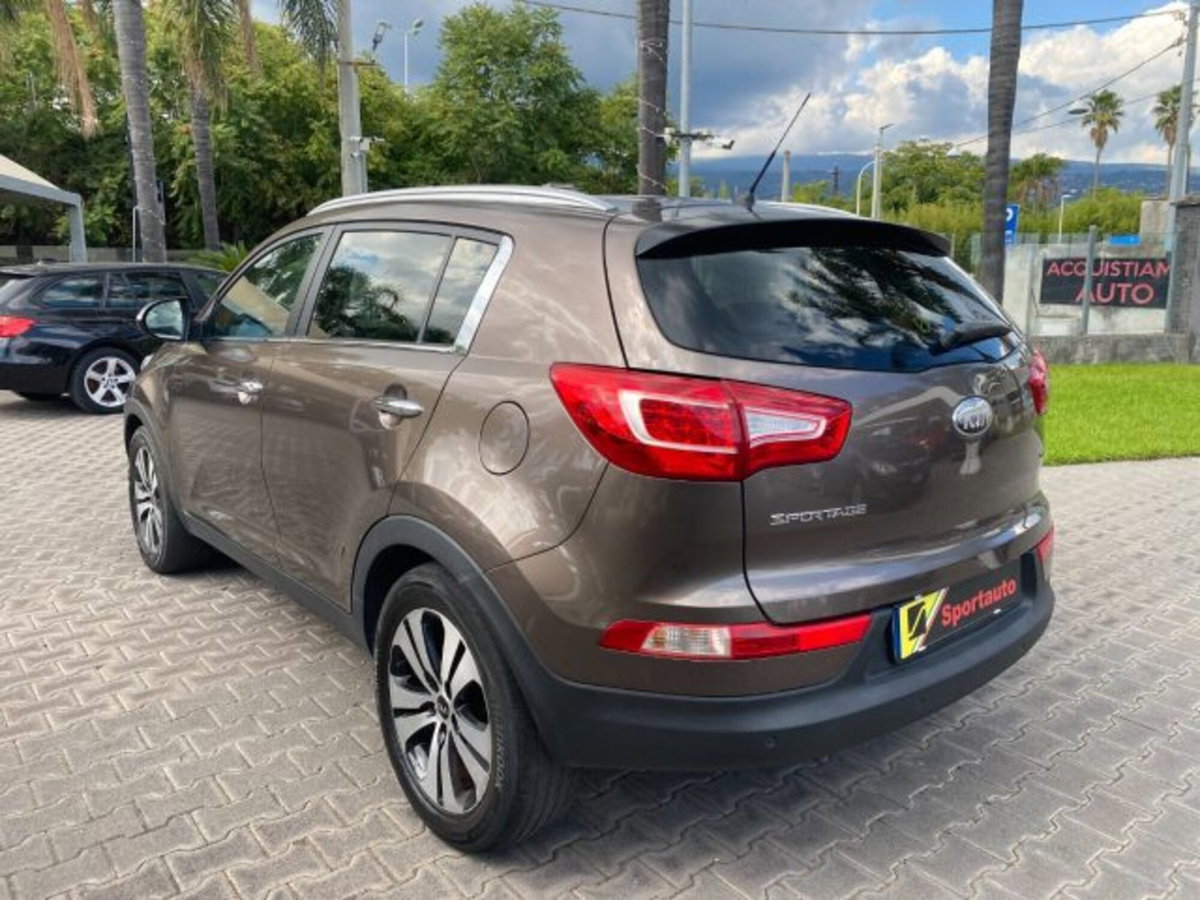 Kia Sportage 1.7 CRDI VGT 2WD Active (4)