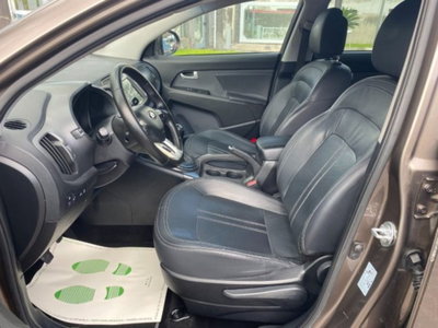 Kia Sportage 1.7 CRDI VGT 2WD Active (6)