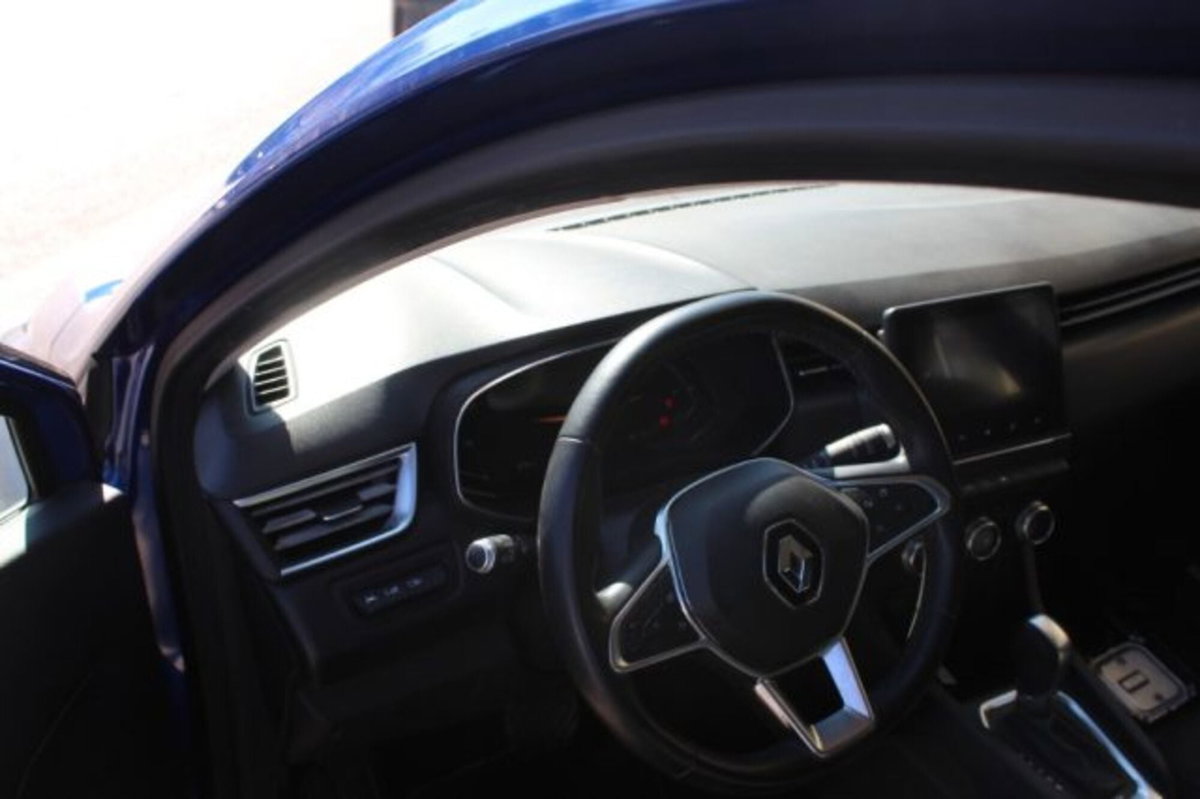 Renault Clio Full Hybrid E-Tech 140 CV 5 porte Business (7)
