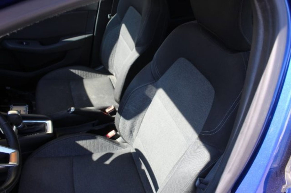 Renault Clio Full Hybrid E-Tech 140 CV 5 porte Business (8)