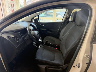 Renault Captur 1.5 dCi 8V 90 CV Start&Stop Energy R-Link (4)