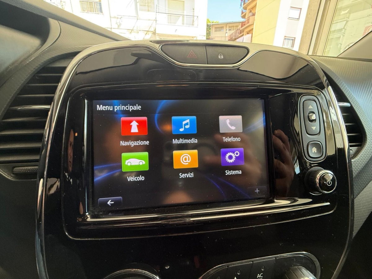 Renault Captur 1.5 dCi 8V 90 CV Start&Stop Energy R-Link (9)