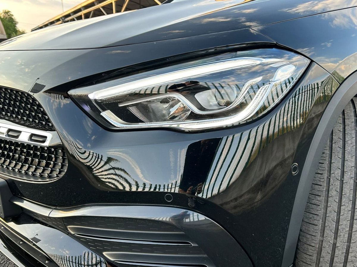 Mercedes-Benz GLA SUV 200 d AMG Line Premium Plus 4matic auto (12)