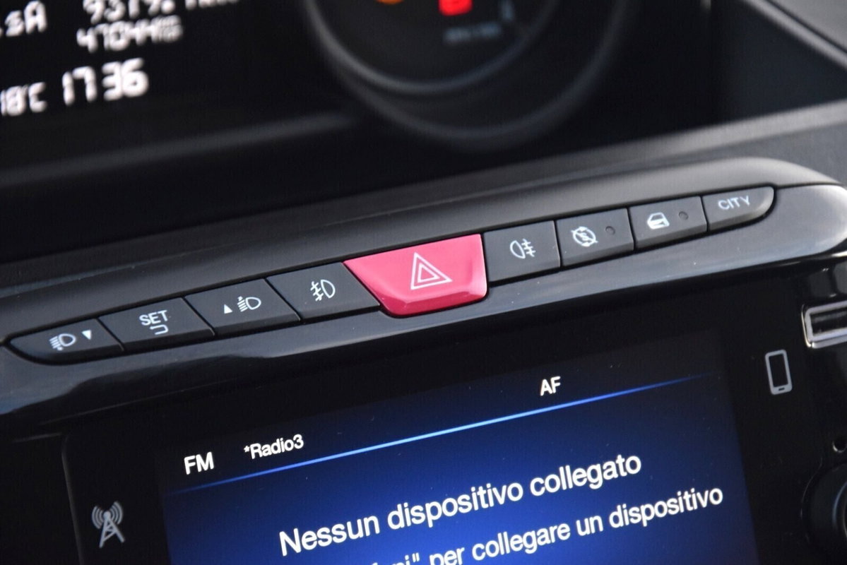 Lancia Ypsilon 1.0 FireFly 5 porte S&S Hybrid Gold Plus (14)