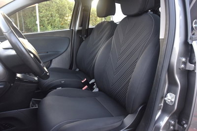 Lancia Ypsilon 1.0 FireFly 5 porte S&S Hybrid Gold Plus (8)