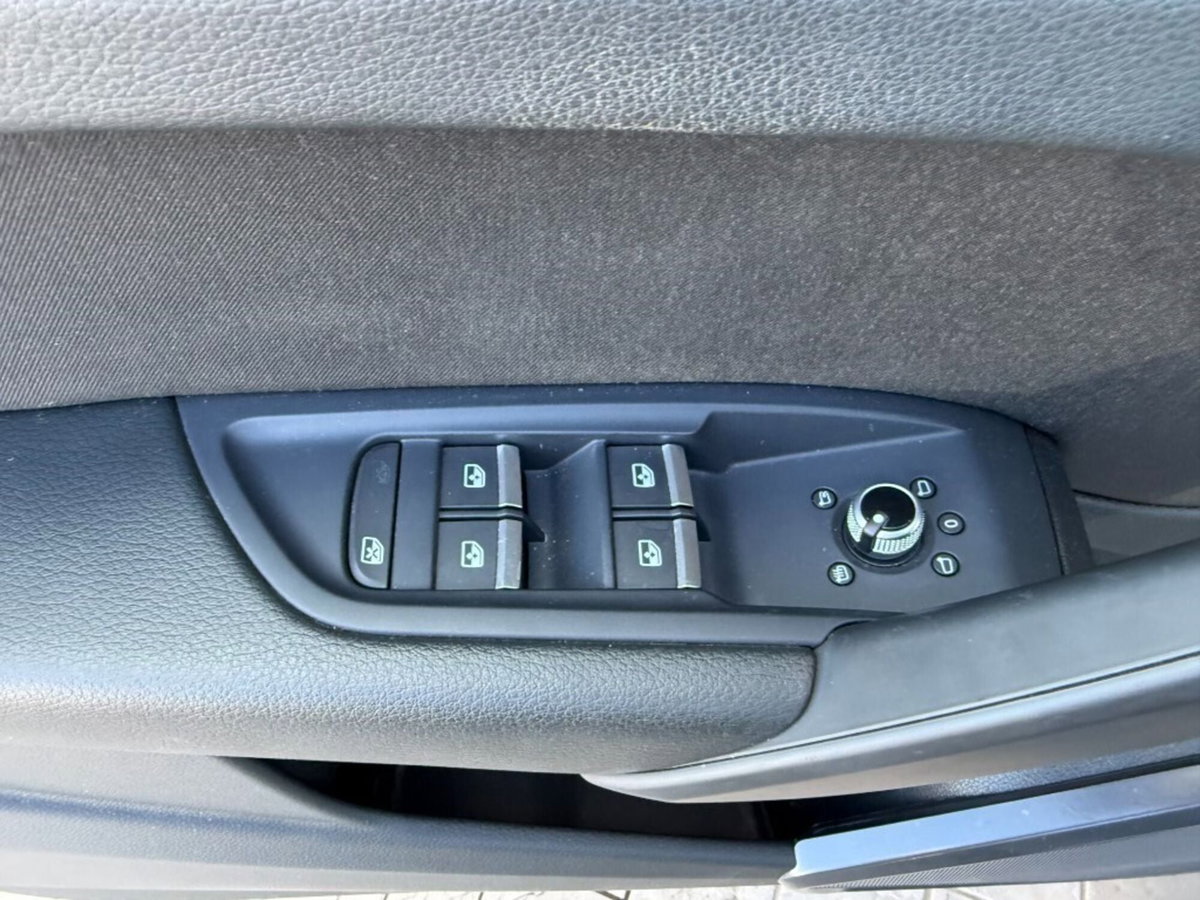Audi Q5 35 TDI S tronic Business Advanced (13)