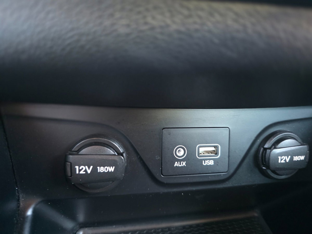 Hyundai Tucson 1.7 CRDi Sound Edition (19)