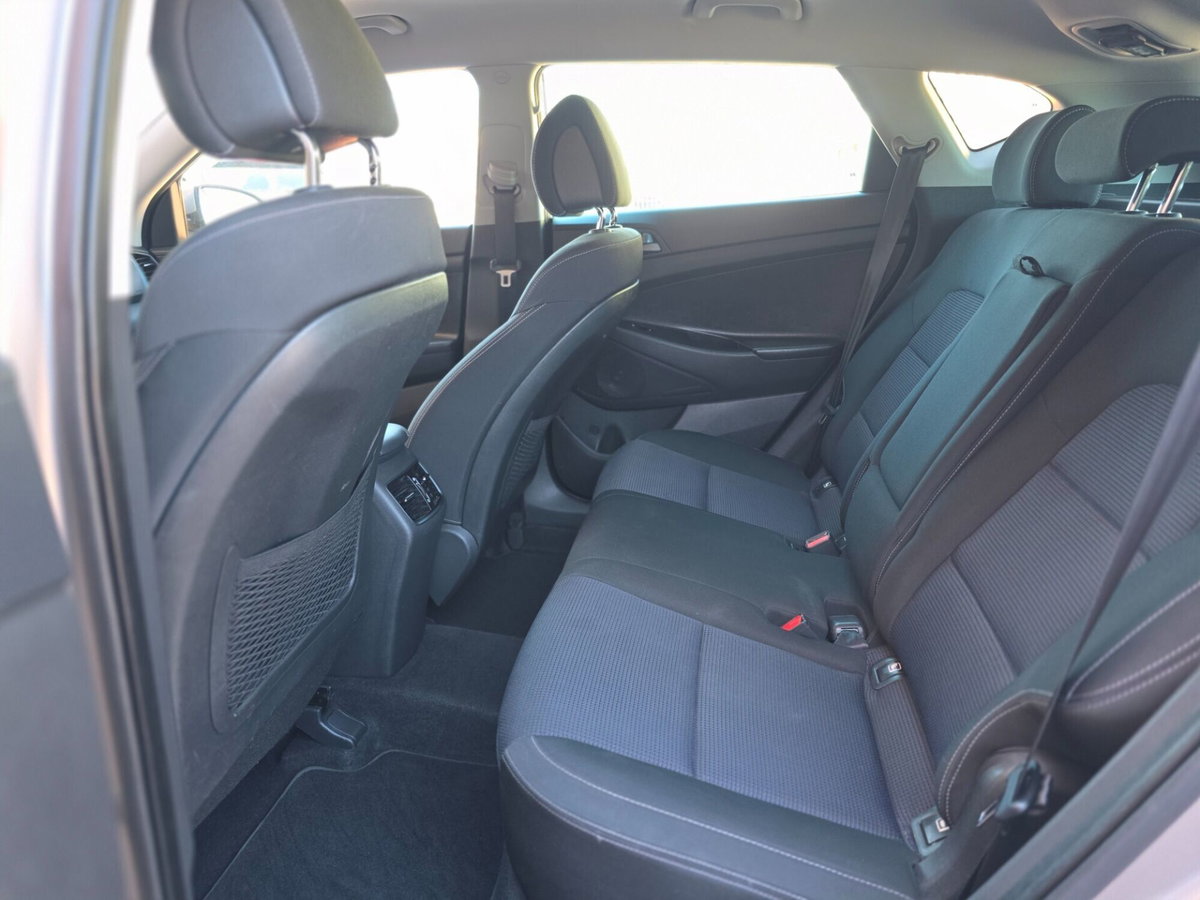 Hyundai Tucson 1.7 CRDi Sound Edition (20)