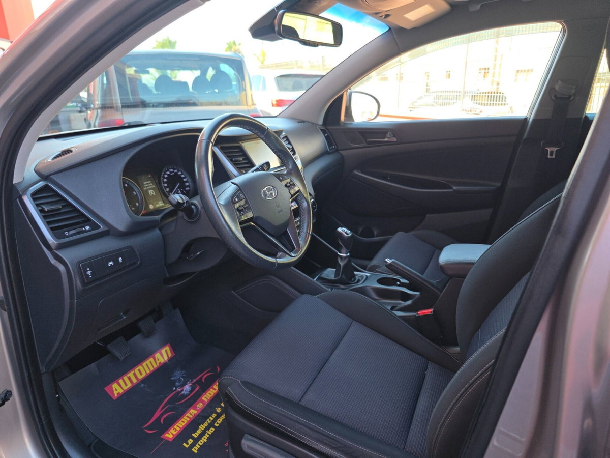 Hyundai Tucson 1.7 CRDi Sound Edition (9)