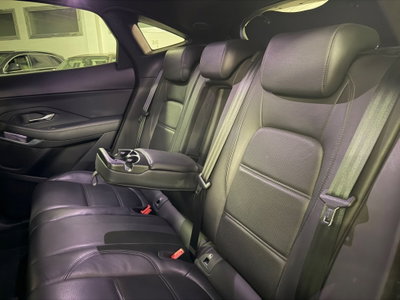 Jaguar E-Pace 2.0D 180 CV AWD aut. First Edition (16)