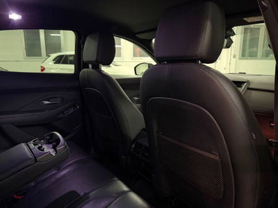 Jaguar E-Pace 2.0D 180 CV AWD aut. First Edition (18)