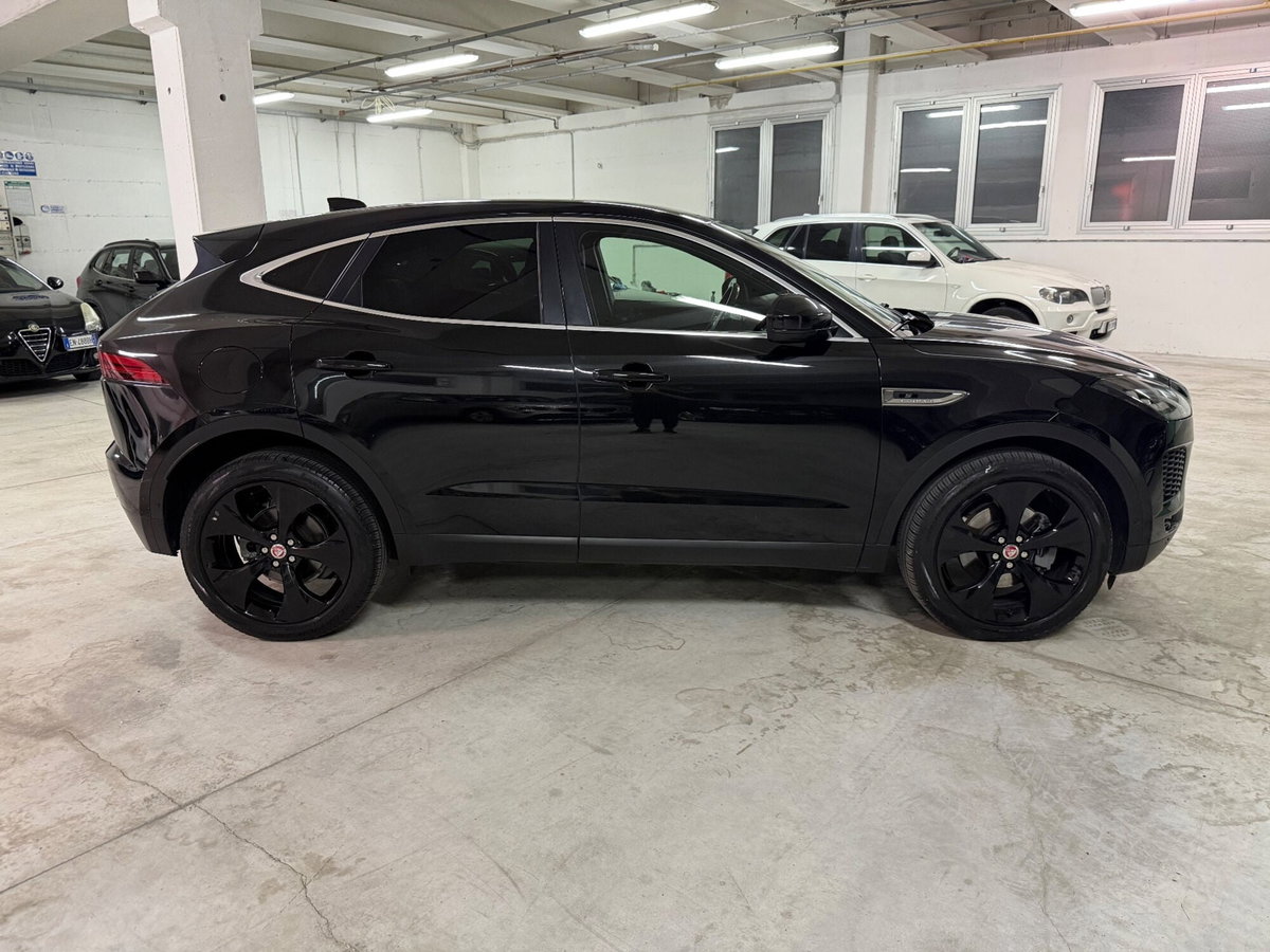 Jaguar E-Pace 2.0D 180 CV AWD aut. First Edition (2)
