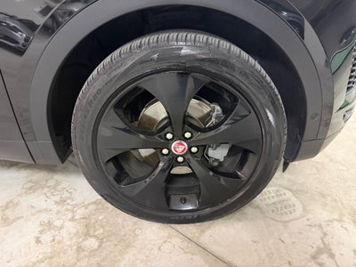 Jaguar E-Pace 2.0D 180 CV AWD aut. First Edition (8)