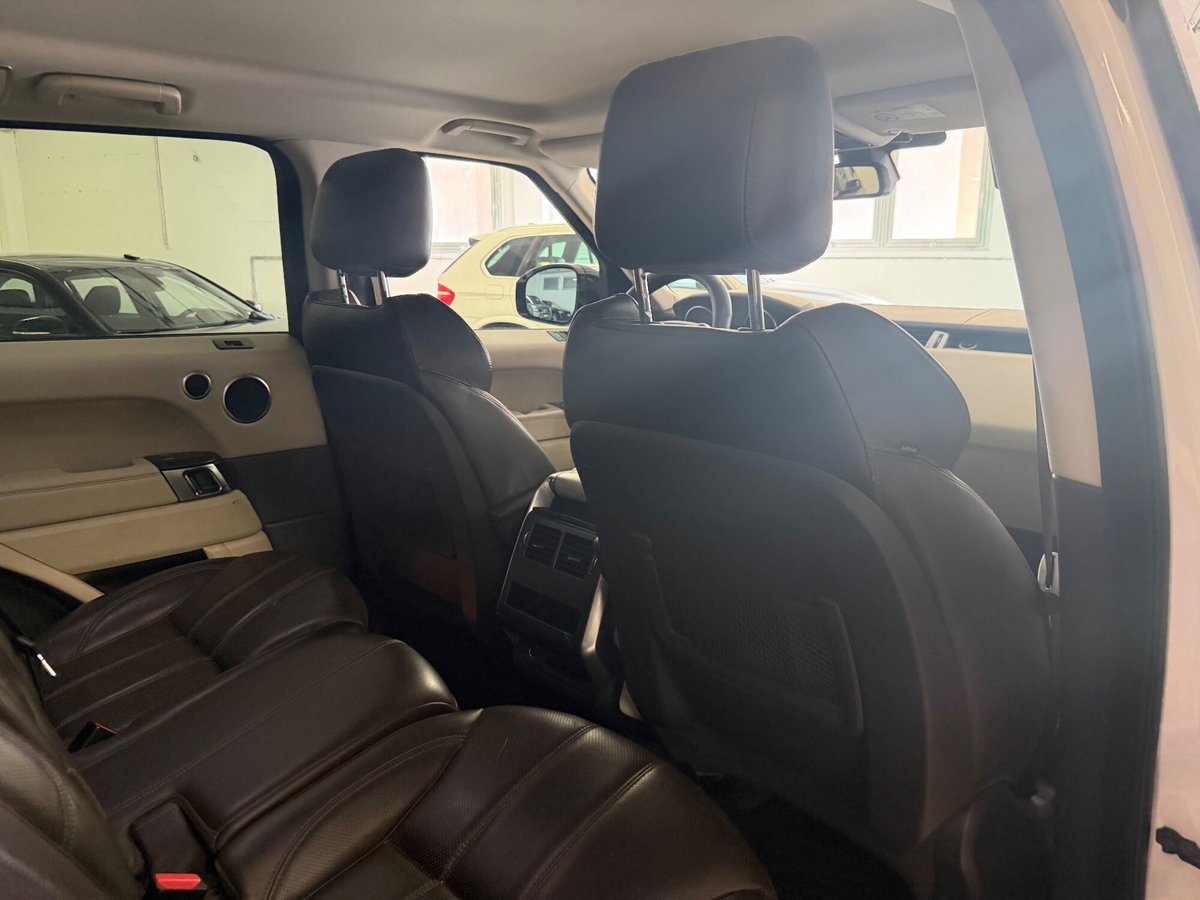 Land Rover Range Rover Sport 3.0 TDV6 HSE Dynamic (12)