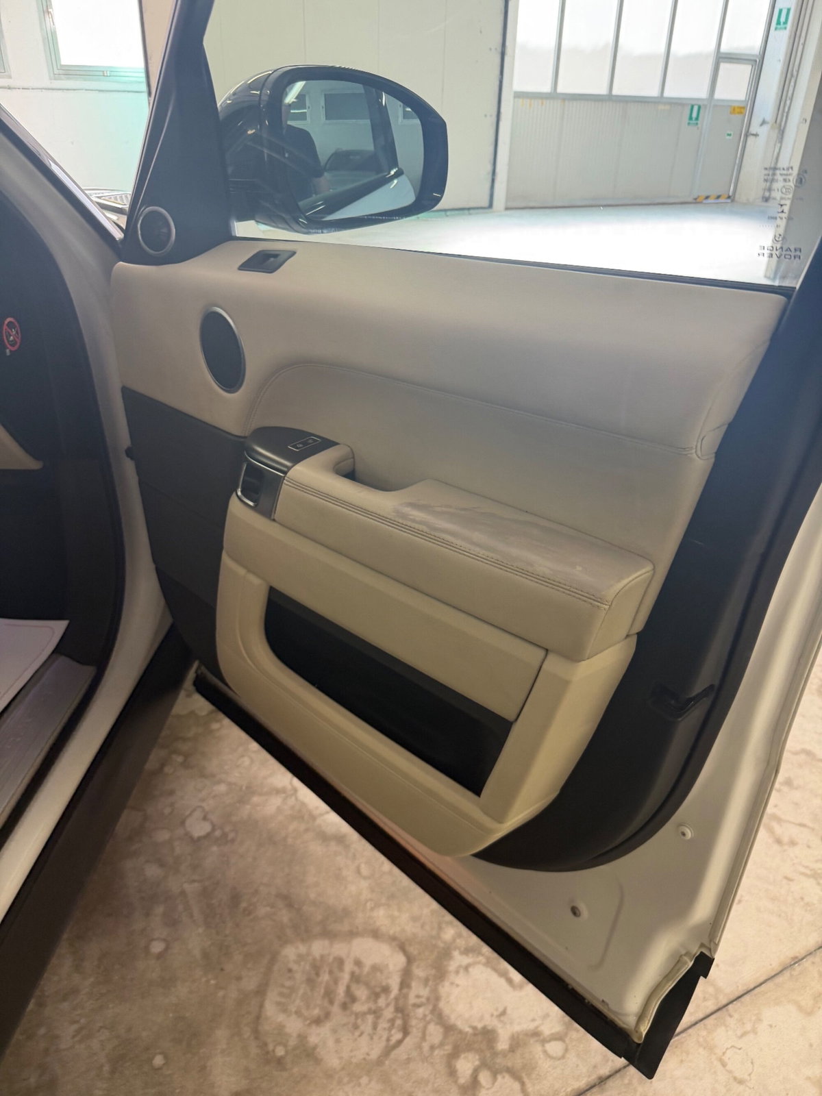 Land Rover Range Rover Sport 3.0 TDV6 HSE Dynamic (14)
